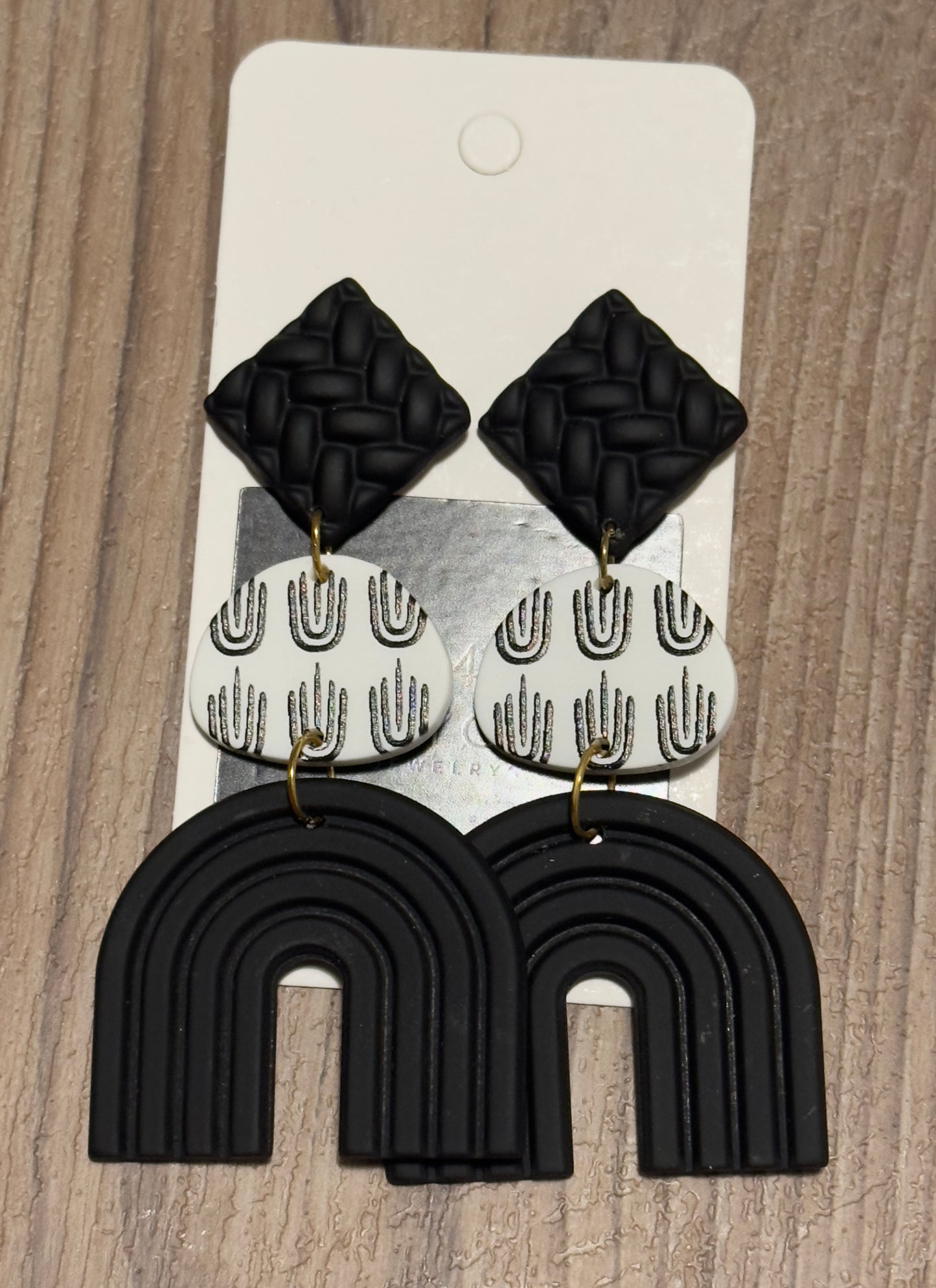 Brincos Preto/Branco
